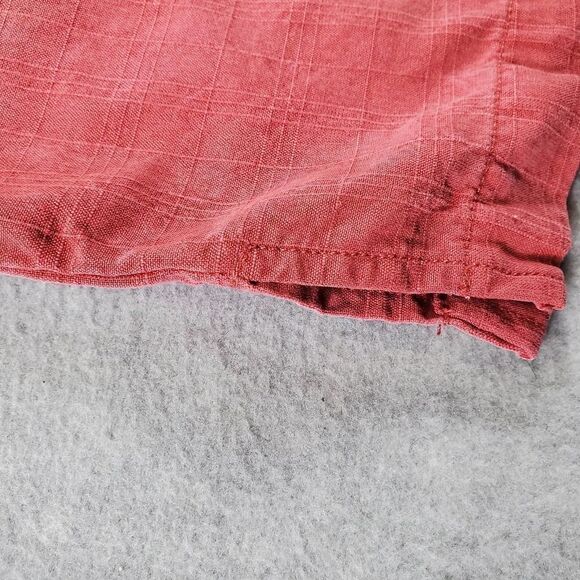 Tommy Bahama Shirt Mens XL Red Polynosic Rayon Casual Button Up - Picture 6 of 8